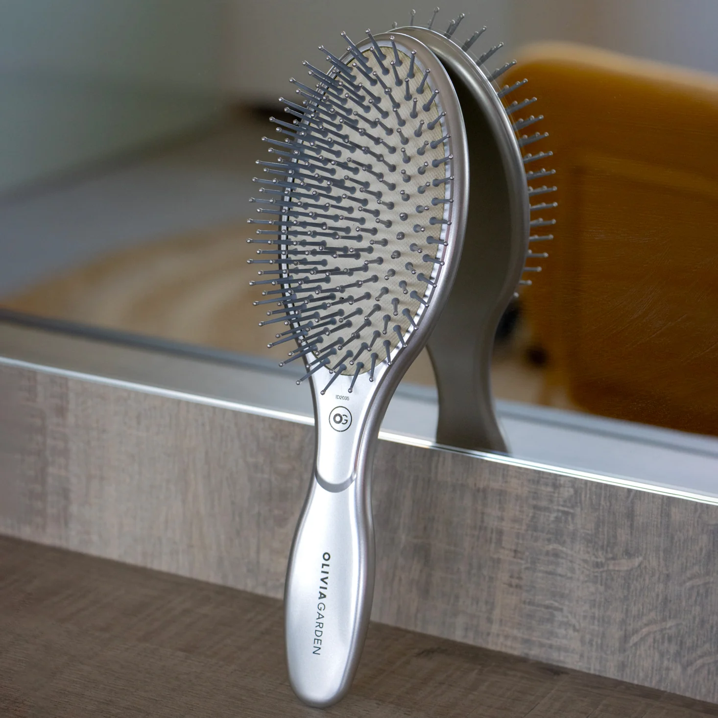 Brosse pneumatique Expert Care Oval Nylon Silver Olivia Garden - Image 4